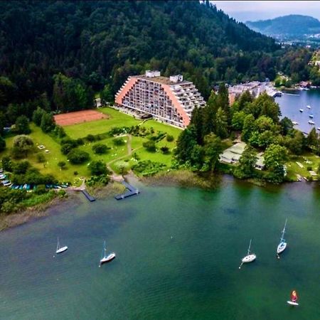 Apartment Am Ossiachersee Mit Eigenem Seezugang Landskron Zewnętrze zdjęcie