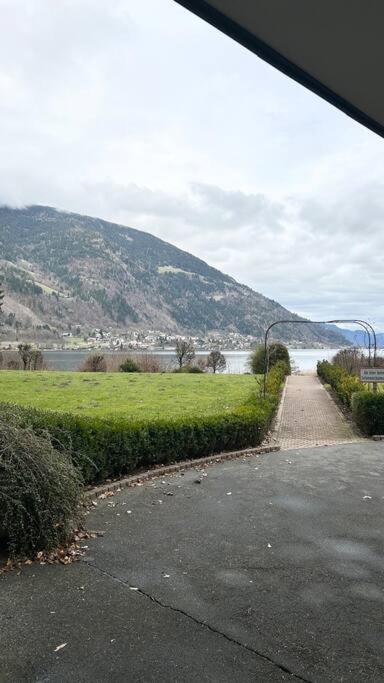 Apartment Am Ossiachersee Mit Eigenem Seezugang Landskron Zewnętrze zdjęcie