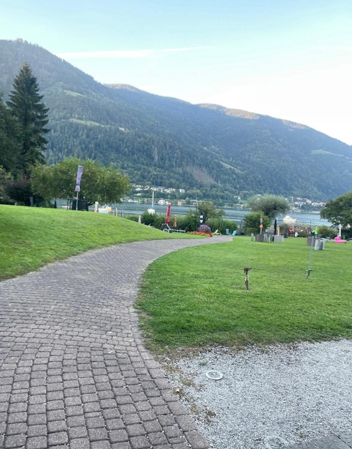 Apartment Am Ossiachersee Mit Eigenem Seezugang Landskron Zewnętrze zdjęcie
