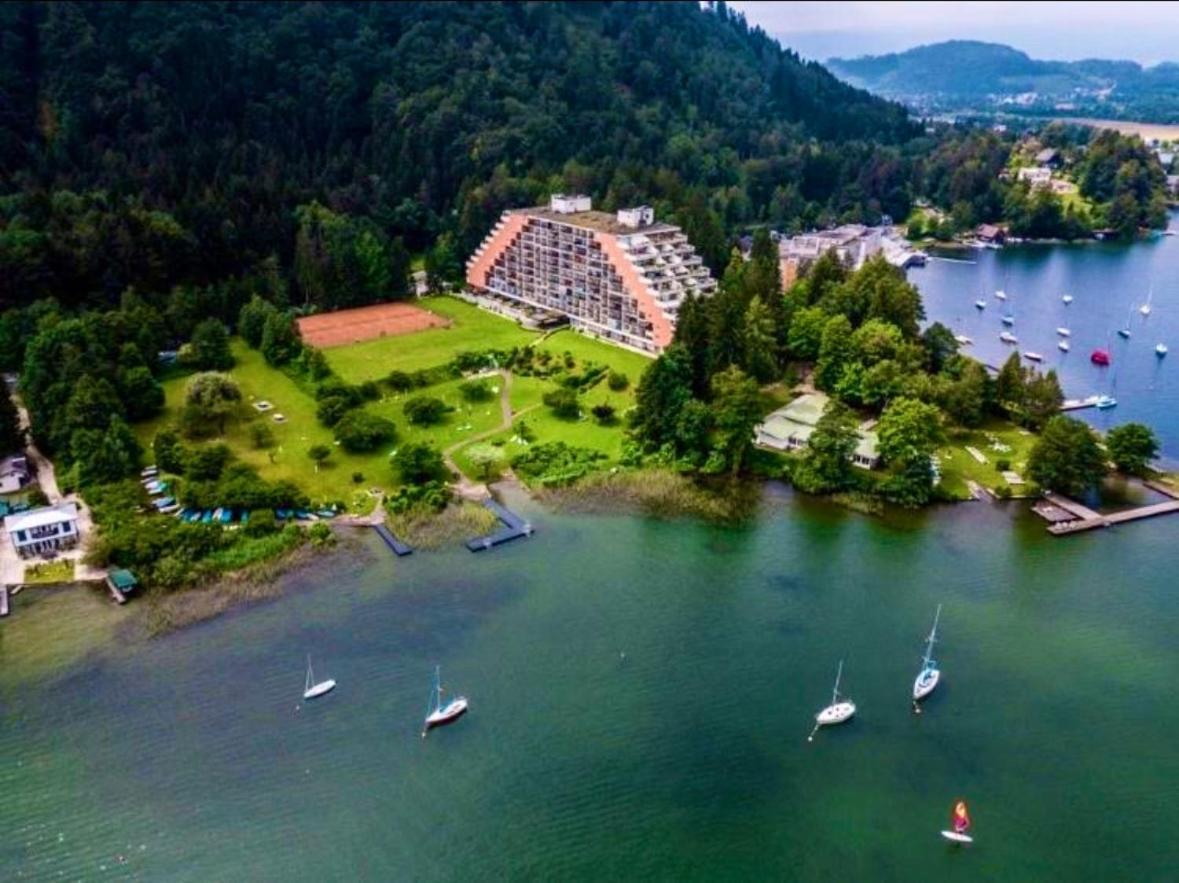 Apartment Am Ossiachersee Mit Eigenem Seezugang Landskron Zewnętrze zdjęcie
